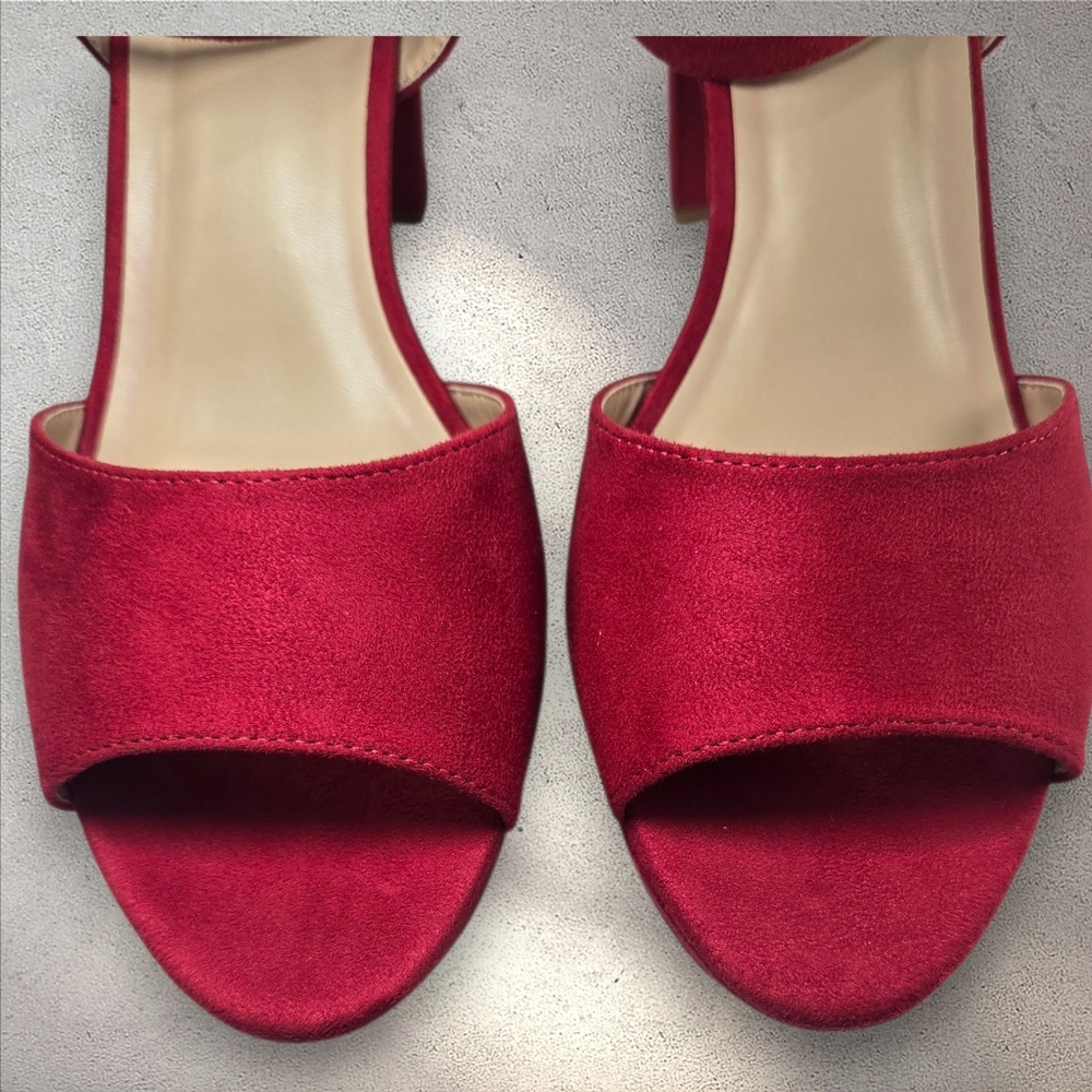 The Journee Collection Nairri Platform Strappy Sandals Size 10 - Picture 11 of 12